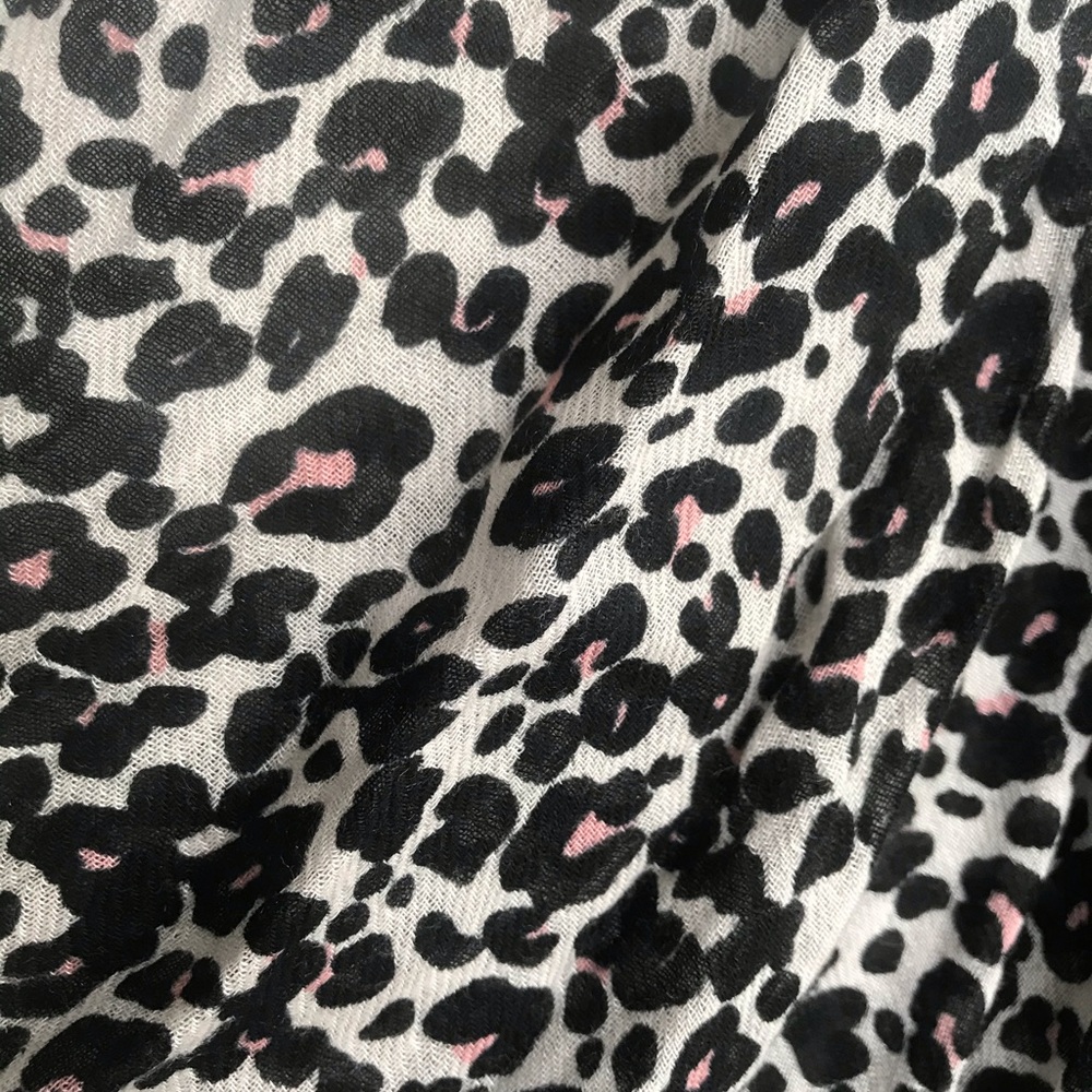 Scarf - Picture 2 of 2
